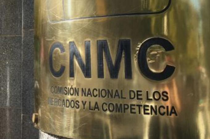 Competencia multa con 2,46 millones al Consejo de los Procuradores por recomendar precios