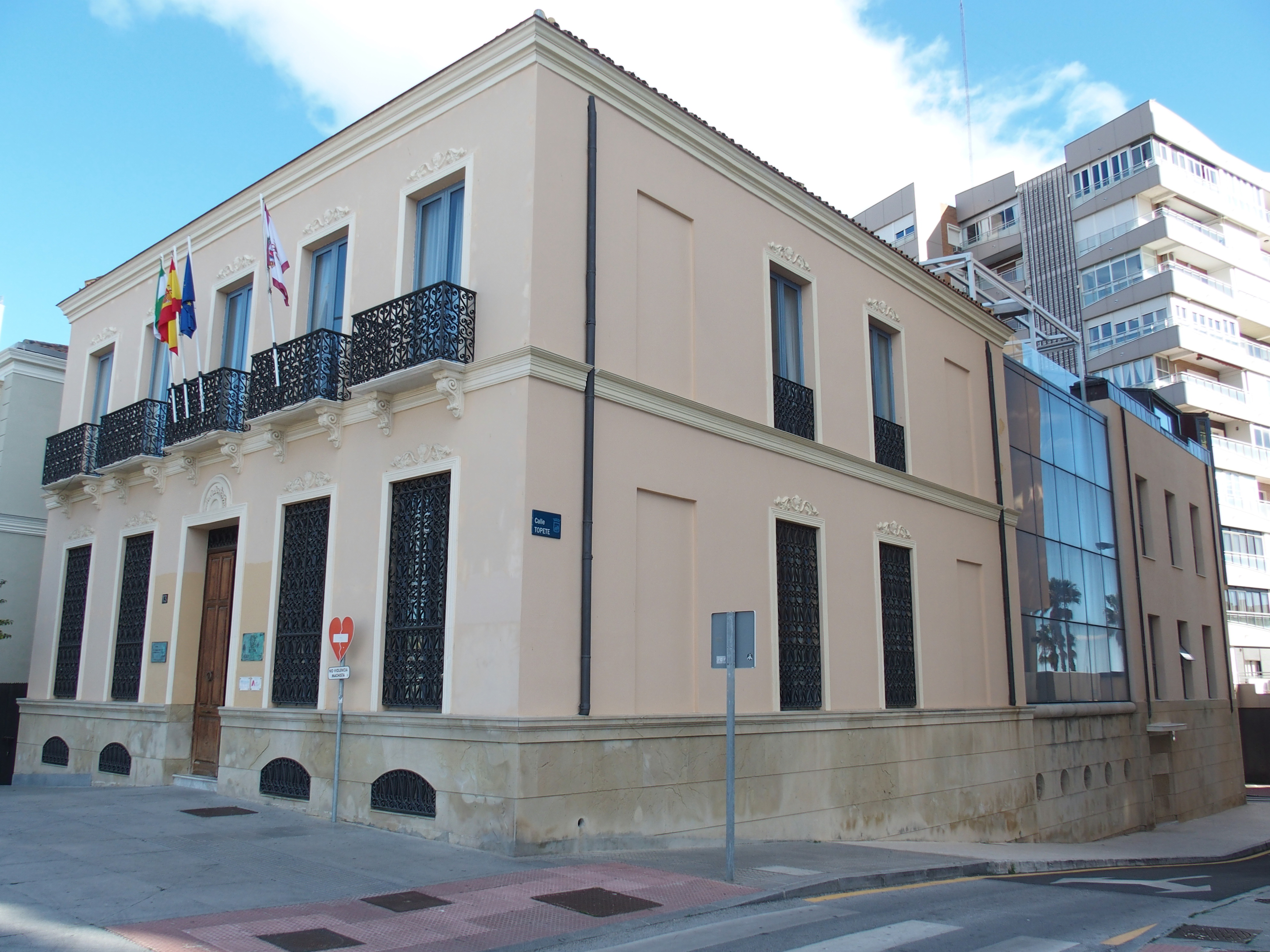 Mª Nieves Fernández, Flor Carrasco, José Antonio Prados y Regina Apalategui, candidatos al decanato de la Abogacía de Málaga