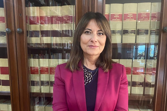 Flor Carrasco Gómez se convierte en la primera decana del Colegio de Abogados de Málaga